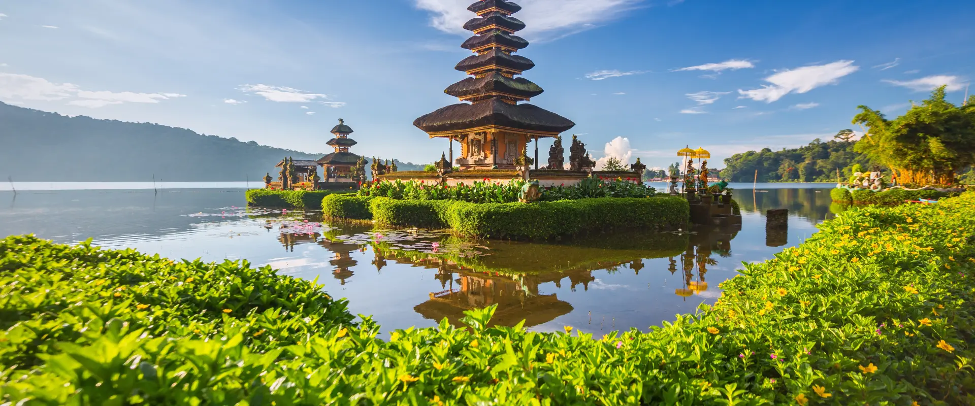 Indonesia_HariBesarInternasionalMaret_2025_1920_800_page